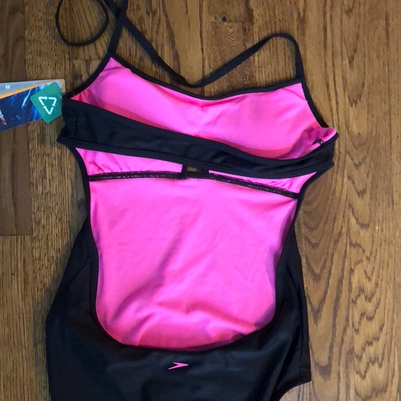 Speedo bathing suit one piece brand new Medium - Picture 5 of 5